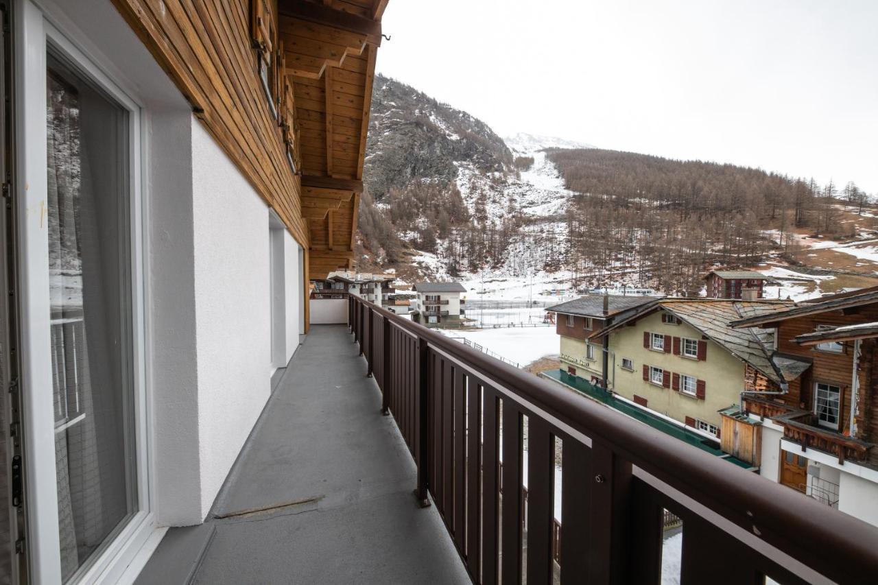 Haus Astoria Apartment Saas-Grund Bagian luar foto
