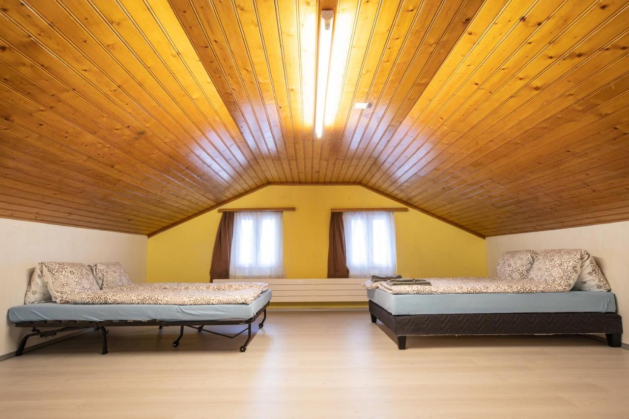 Haus Astoria Apartment Saas-Grund Bagian luar foto