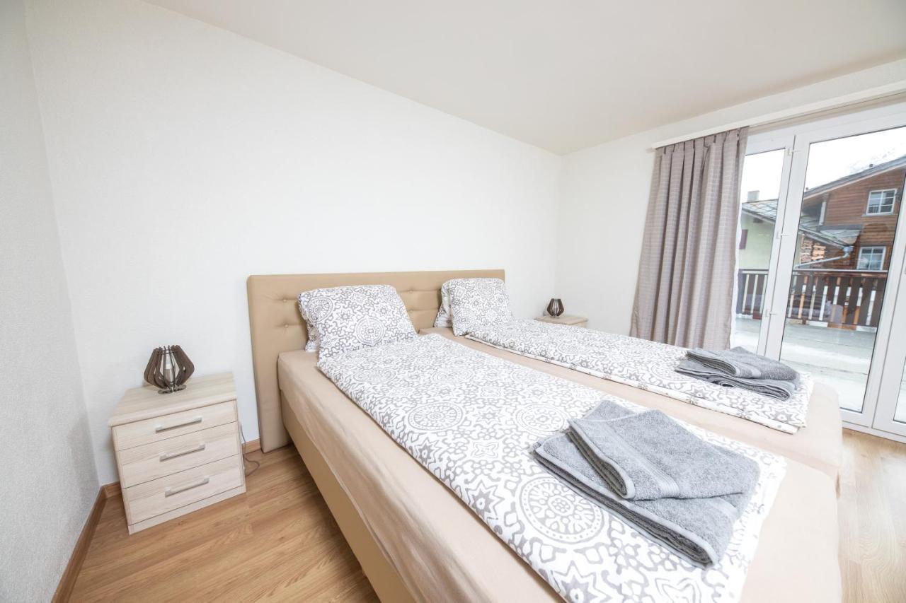 Haus Astoria Apartment Saas-Grund Bagian luar foto